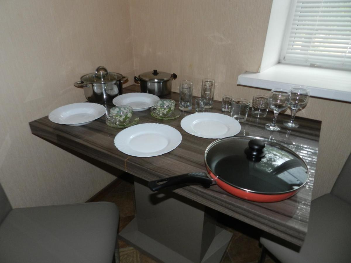1-Room Luxury Apartment On Sobornyi Avenue 170-V, By Grandhome Zaporizhia Luaran gambar