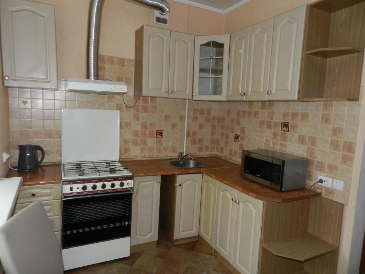 1-Room Luxury Apartment On Sobornyi Avenue 170-V, By Grandhome Zaporizhia Luaran gambar